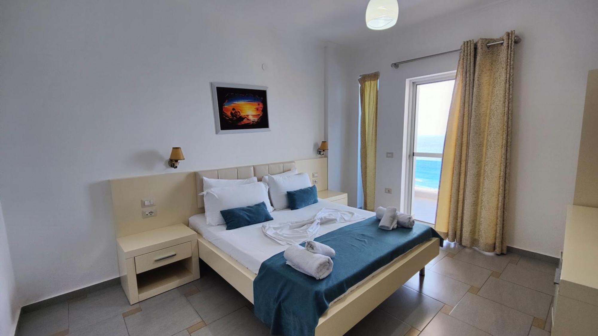 B&G Holiday Sarande Exterior photo